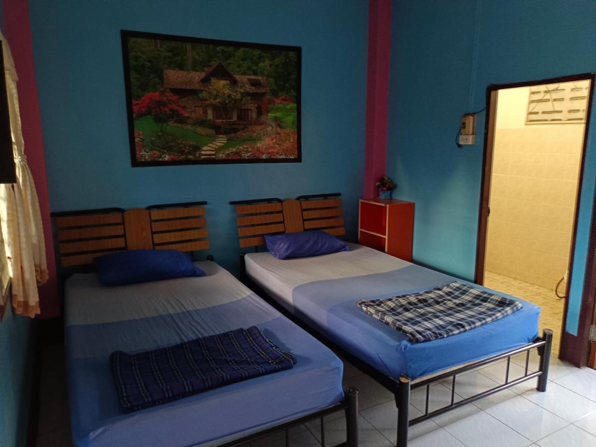 Sunny Tayai Hostel Pai Exteriör bild