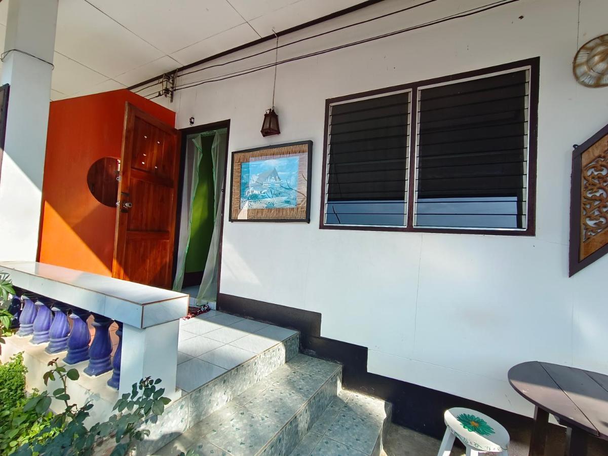 Sunny Tayai Hostel Pai Exteriör bild